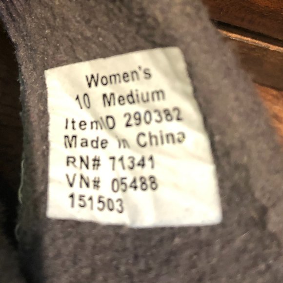 LL Bean Sherpa Flip Flops - Picture 9 of 10